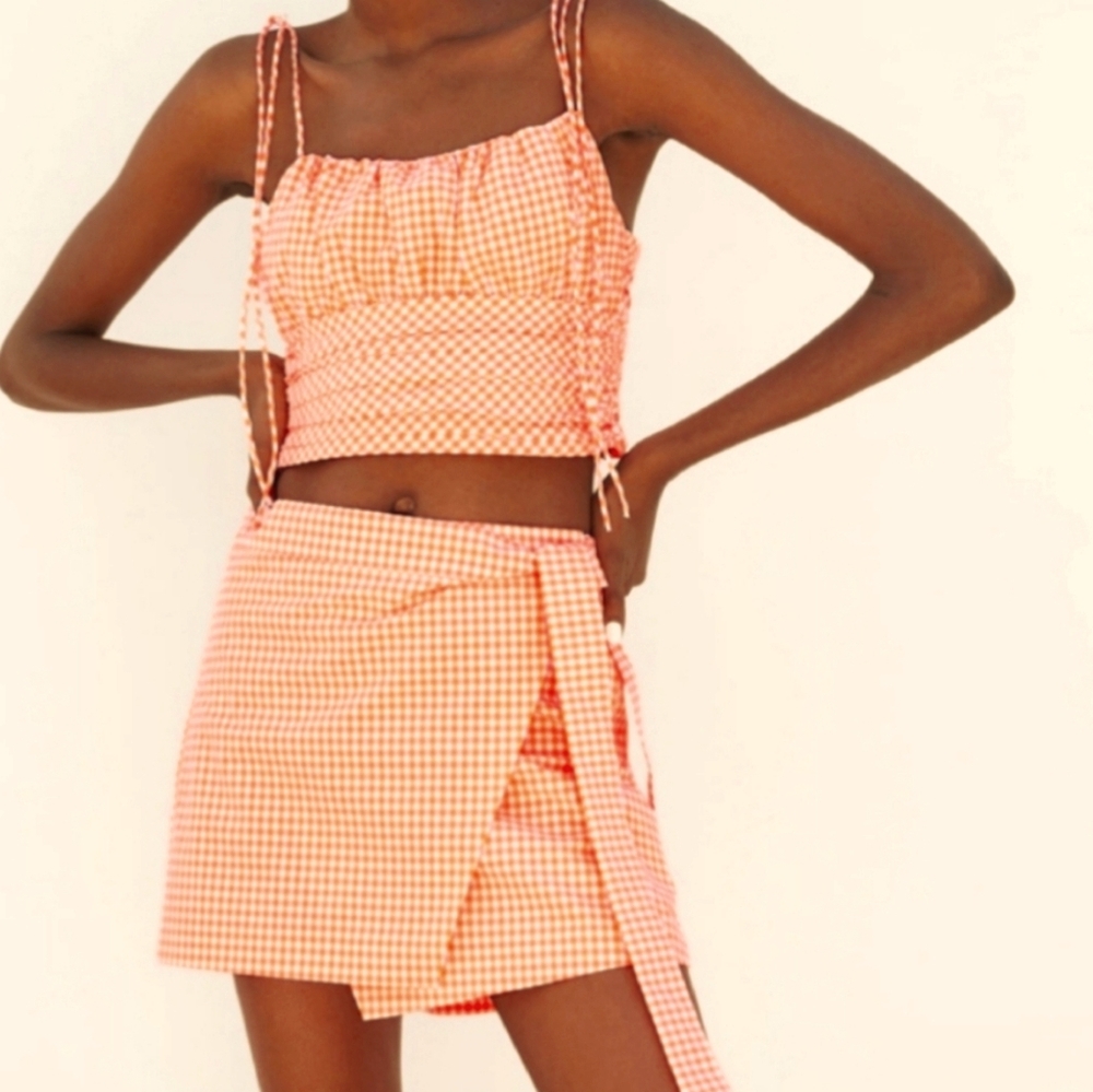 Zara Neon Gingham Skort :)